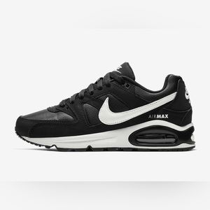 NEW IN BOX Nike Air Max Women’s Size 7 1/2